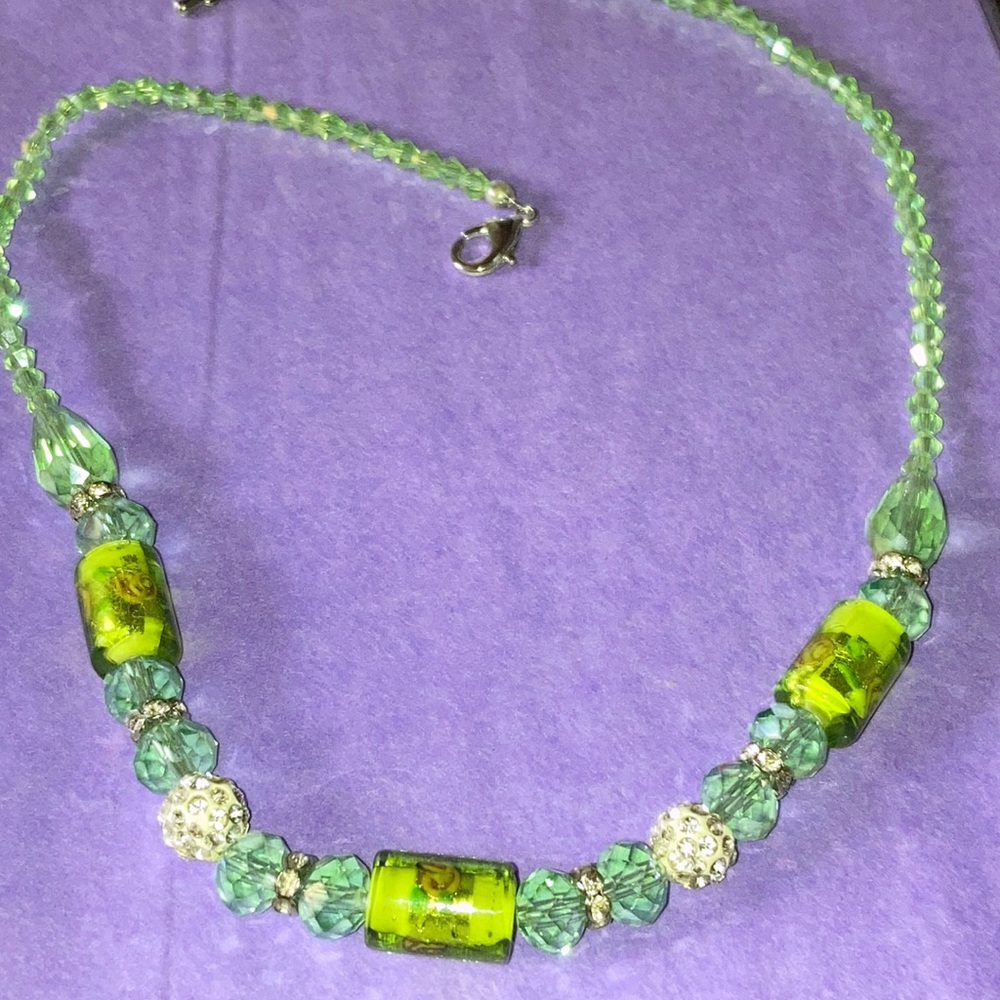 Vintage art glass and facetted bead necklace
